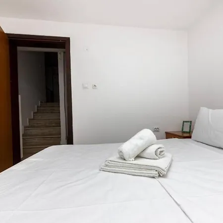 Amazing Triplex With Fantastic Sea View In