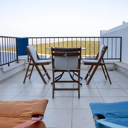 Amazing Triplex With Fantastic Sea View In * Гёльтюрбюку